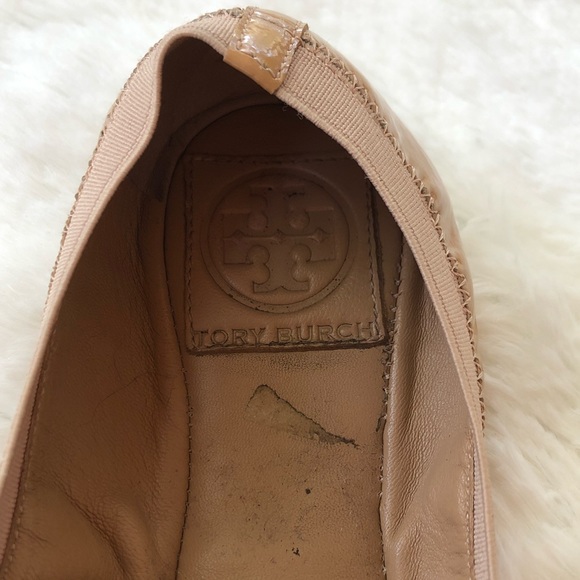 TORY BURCH • Caroline Nude Patent Leather Ballet Flats Stretch Size 5.5 - Picture 6 of 16